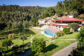 Отель Quinta do Rio Gerês  Бору-Санта Марта